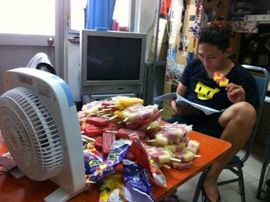 五花八門的避暑奇招：自制空調成本不足200