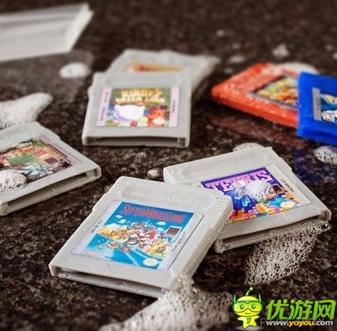 玩家來撿肥皂吧！英國(guó)公司設(shè)計(jì)游戲機(jī)型肥皂