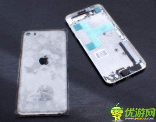 蘋果大屏?xí)r代到來 iPhone6真機(jī)外殼諜照首曝