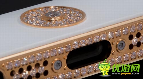 Alchemist打造真正黃金iPhone 售價100W美元