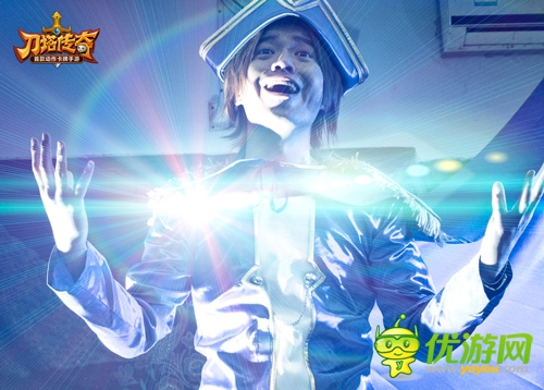 英雄在你身邊！ 《刀塔傳奇》靜態(tài)電影曝光