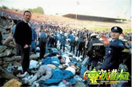 ”騷年“又要打砸搶？大批足球流氓正在來襲