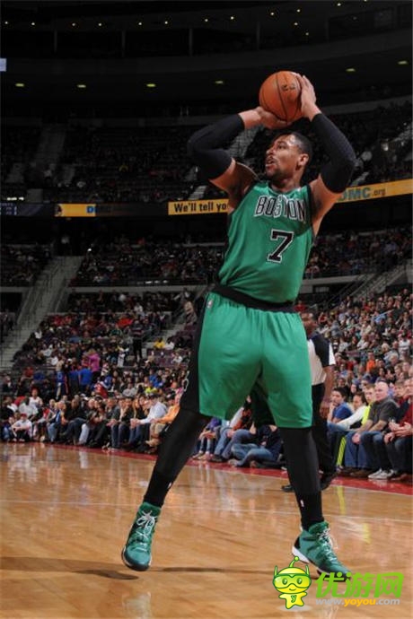 《NBA夢(mèng)之隊(duì)》攜火辣籃球?qū)氊惪战滴錆h